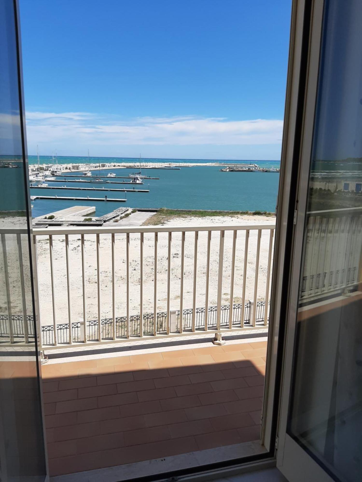 דירות ויאסטה Casa Azzurro Di Mare מראה חיצוני תמונה